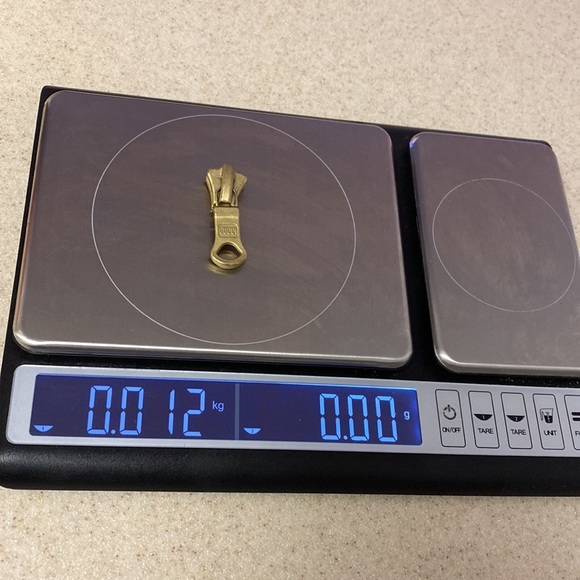 Authentic Gucci zipper pull - Picture 6 of 7